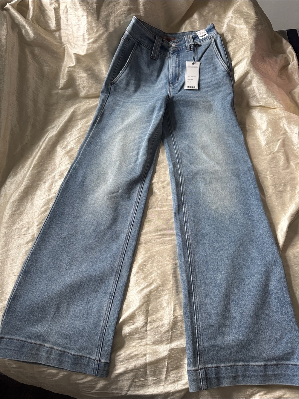 Judy Blue Light Blue High Waist  Wide Leg Jeans